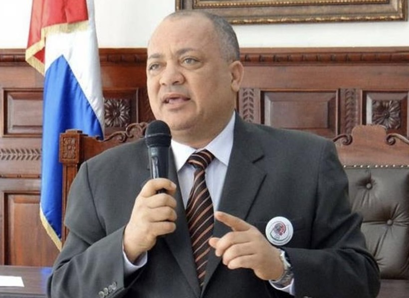 Silvio Durán abandona el PLD y dice en esa organización existe una ‘monarquía familiar-político’ en Santiago