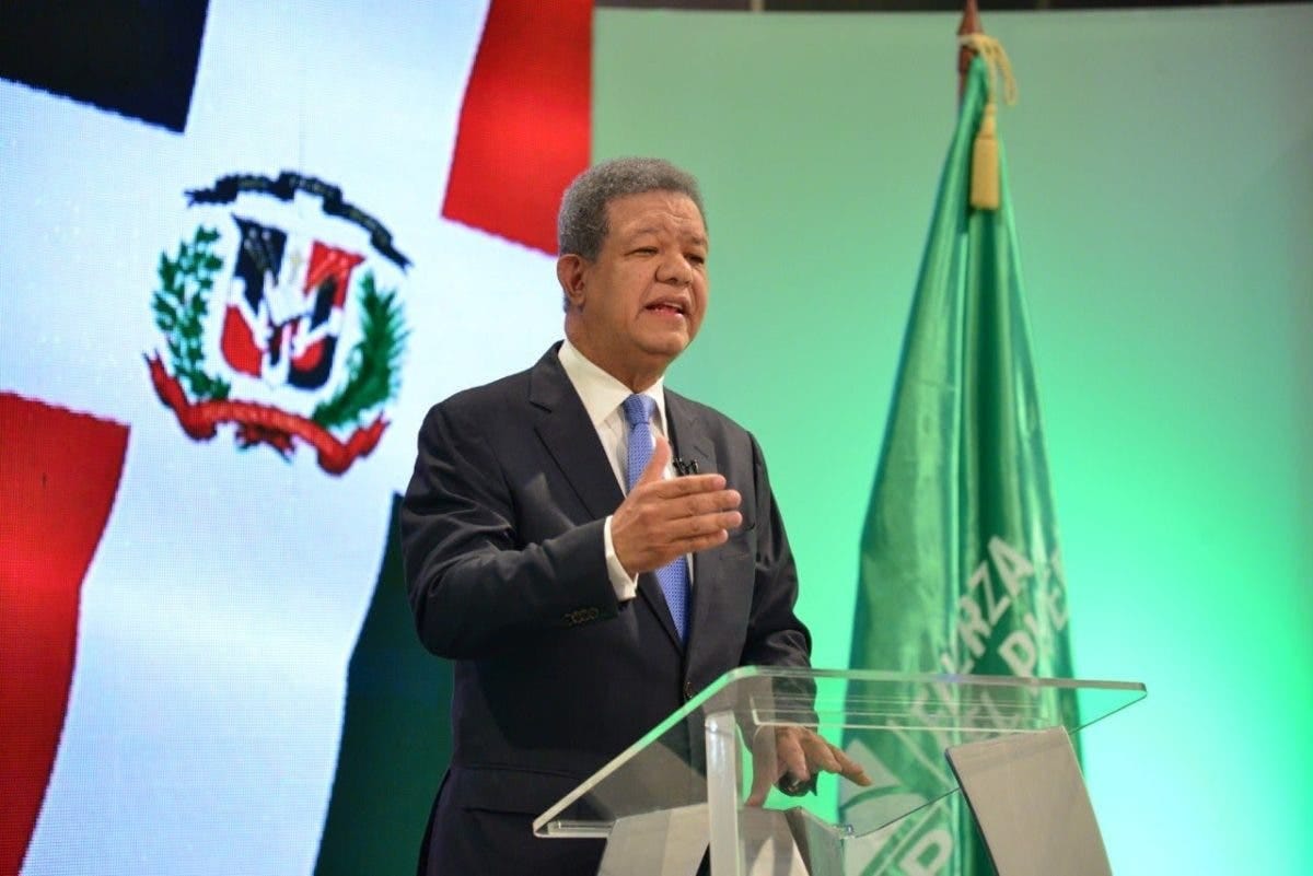 Leonel Fernández se dirigirá al país este martes, a la 9 de la noche