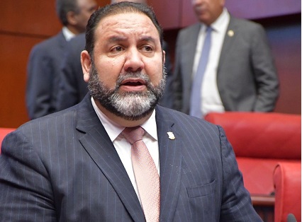 Genao se suma a los legisladores oficialista y rechaza legisladores falten a sesiones como protesta