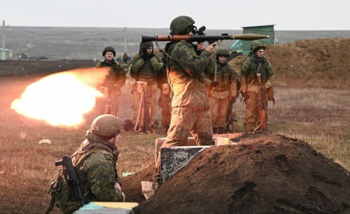 Rusia denuncia instalaciones militares EU y OTAN en Ucrania