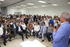 Funcionarios y empresarios resaltan obras de Abinader en Santiago