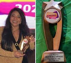 Periodista Aracelis Carvajal se alza con otro galardón y vuelve a poner en alto a RD en NY