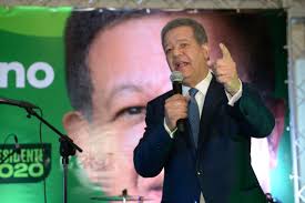 Leonel Fernández afirma Abinader olvidó a los pobres