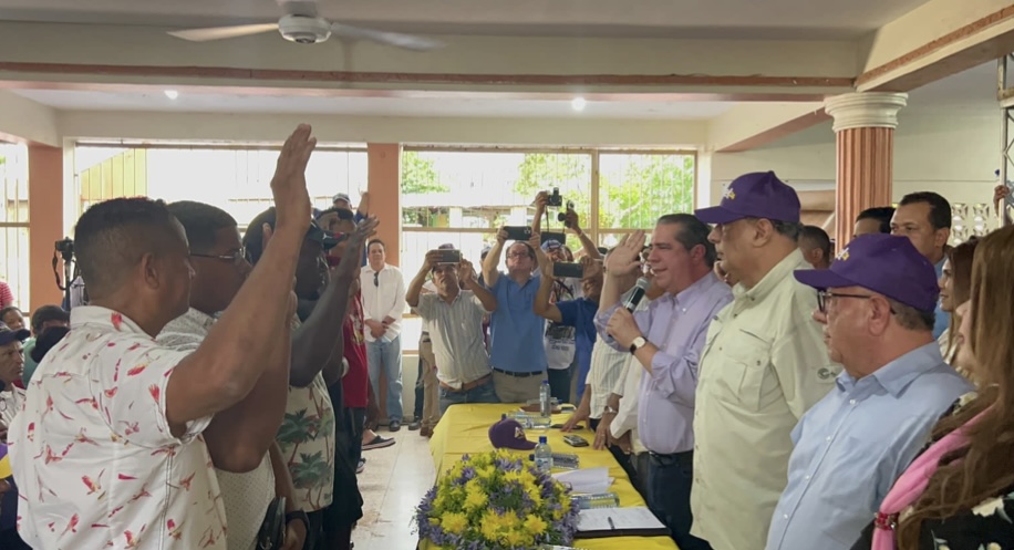 Dirigentes del PRM en Valverde pasan al PLD
