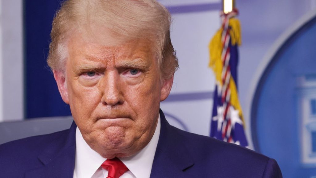 Trump sobre Biden: «Estamos dirigidos por una persona inútil»