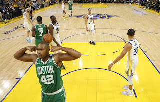 Celtics se imponen a Hawks y van frente a Sixers, Horford anota 10 con 12 rebotes