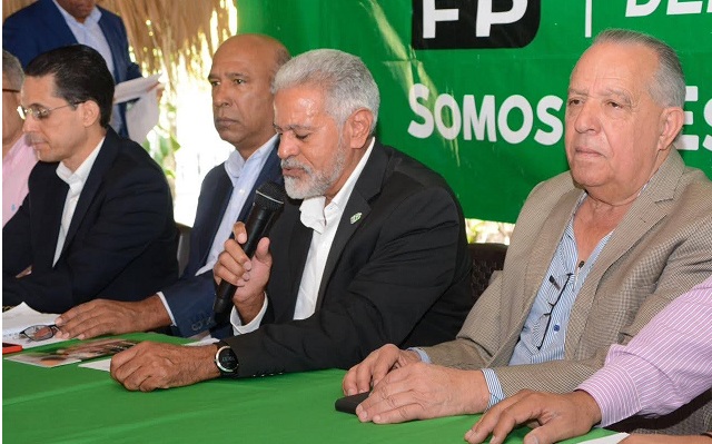 Fuerza del Pueblo acusa a Luis Abinader y su gobierno de poner al pueblo a pasar hambre