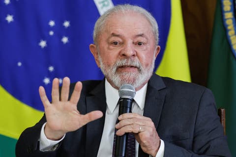 Lula completa 100 días turbulentos de control de cuarteles y gestos sociales