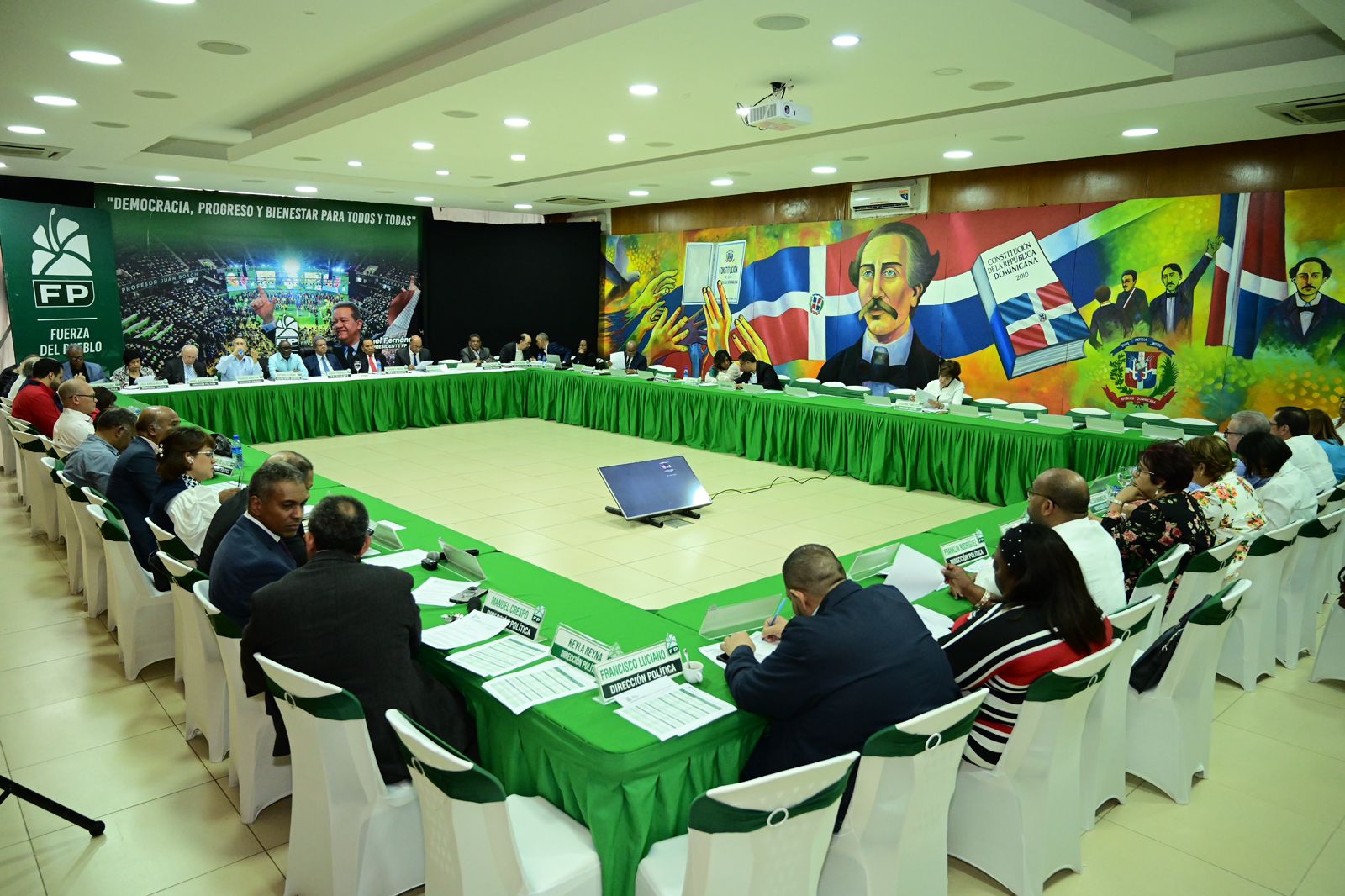 Fuerza del Pueblo designa comisión para trabajar acuerdos y alianzas políticas