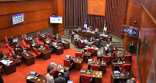 Senado aprueba Ley que establecerá incentivos a la aviación y reducirá precios boletos aéreos