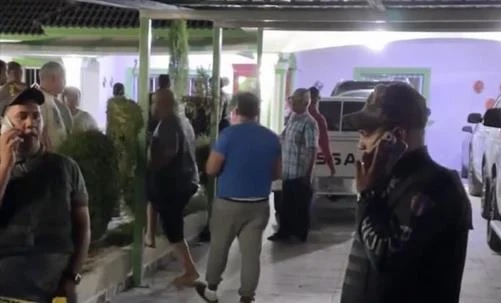 Hombre mata a uno de dos atracadores penetraron a su casa