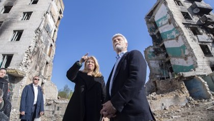 UE advierte a los responsables bombardeos rusos sobre civiles