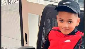 Policía despliega sus fuerzas para identificar y capturar asesinos de niño en Santiago