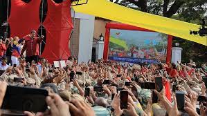 «¡Vocero gringo, lárgate bien al carajo!»: Maduro responde a la amenaza de EE.UU. de más sanciones