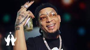 Rochy aNabila Tapianuncia concierto en el Palacio de los Deportes y niega romance con 