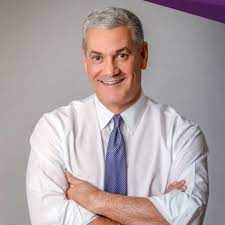 Abogada de Gonzalo Castillo revela que el ex ministro de DM salió del gobierno con deuda de $5 mil millones de pesos