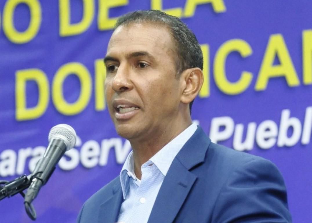 Domingo Contreras llama a una gran alianza ciudadana para rescatar capital