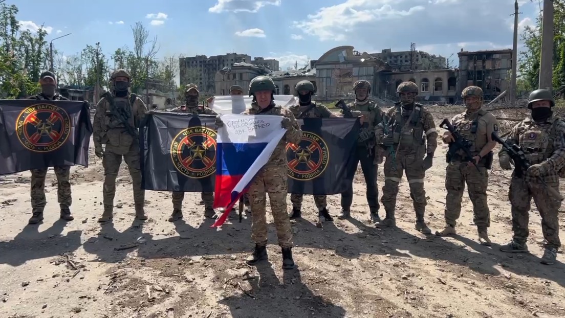 Las fuerzas rusas toman bajo su control la ciudad clave de Artiómovsk, anuncia el jefe de Wagner