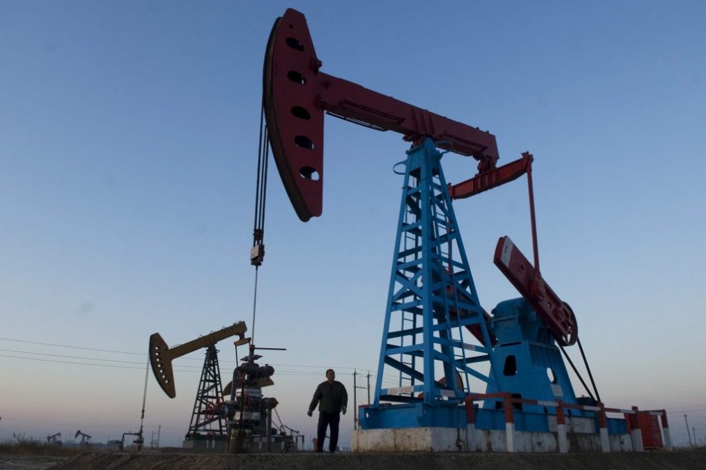 El petróleo de Texas sube un 0,8% y cierra en 73,71 dólares el barril