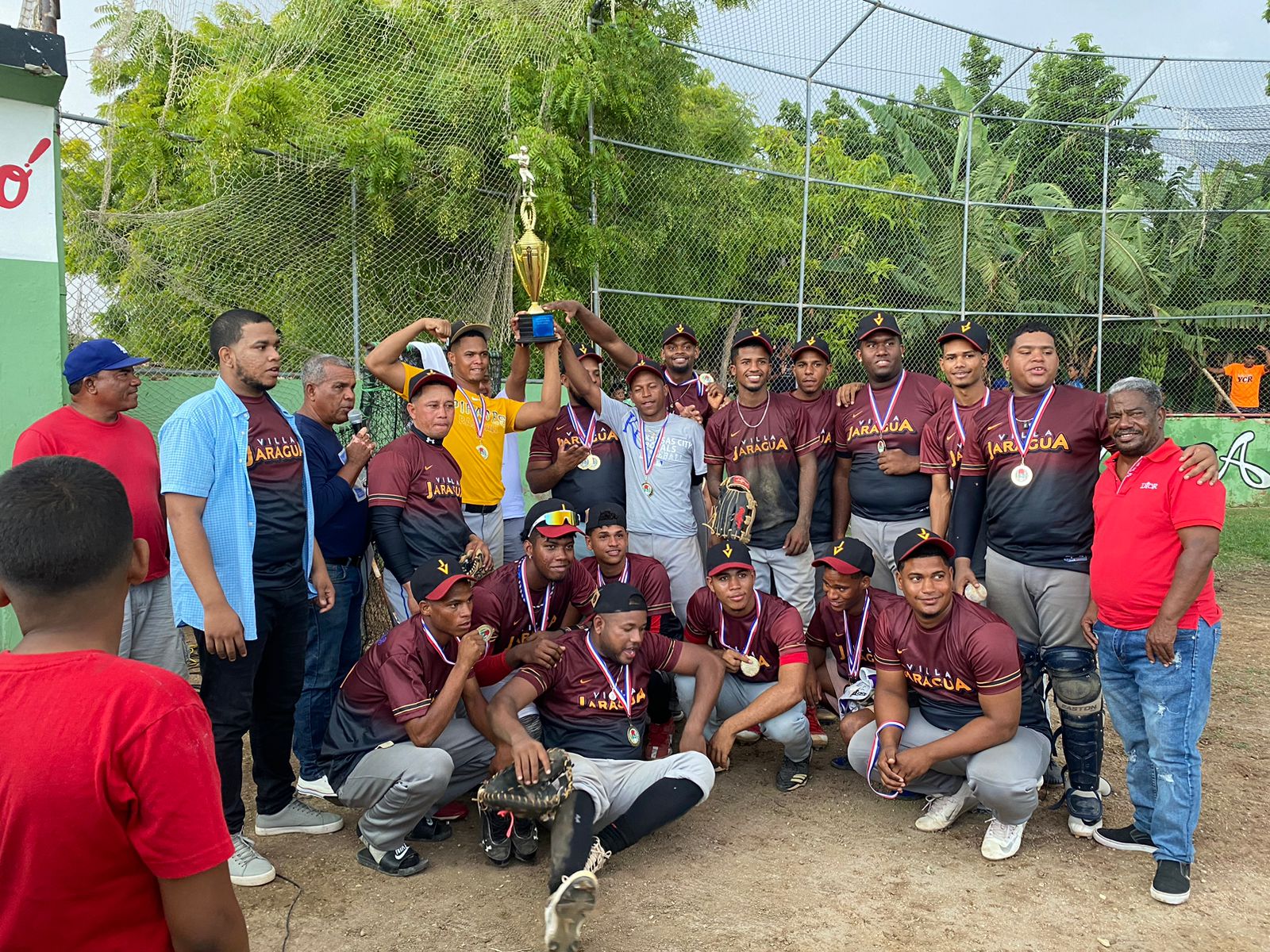 Villa Jaragua vence al equipo de la Descubierta y se corona campeón por 3er año consecutivo de torneo Amateur Bahoruco 2023