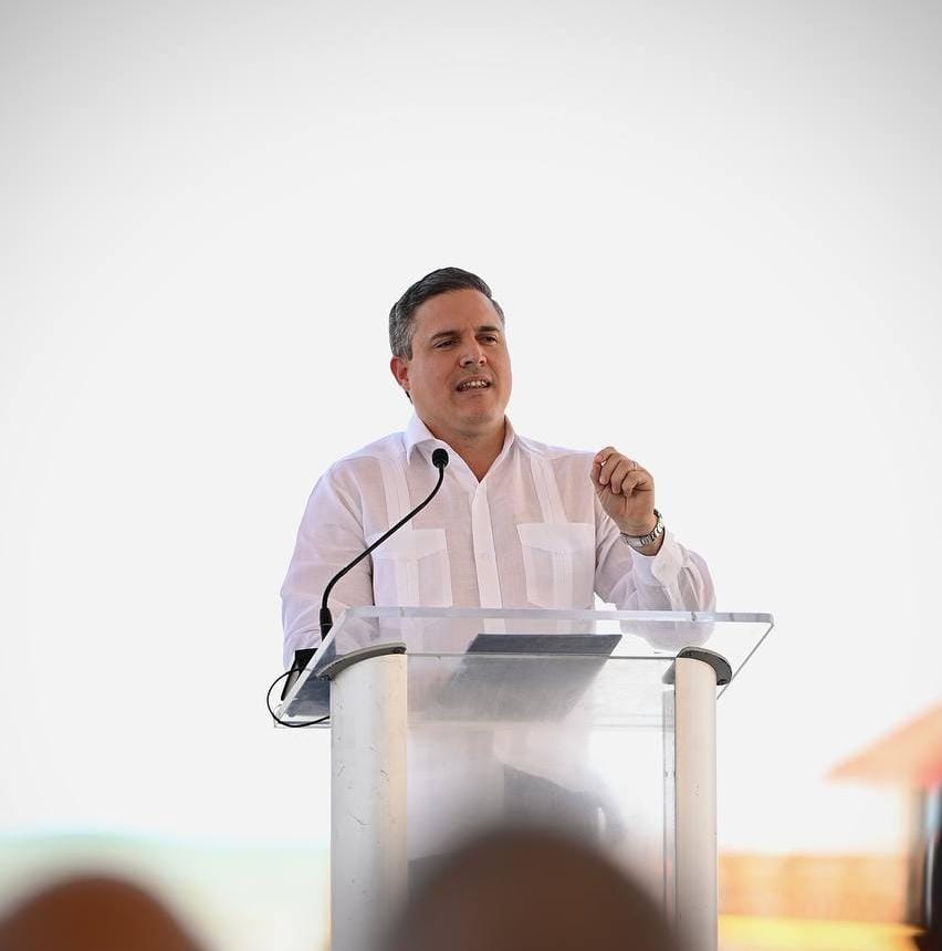 Jean Luis Rodríguez exhorta a dominicanos seguir confiando en la gestión presidente Abinader en 2024