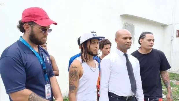 Se entrega a la Policía hombre amenazó Abinader en las redes