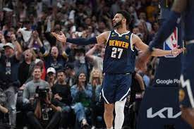 Nuggets amplían a 2-0 su ventaja sobre Lakers en la final del Oeste