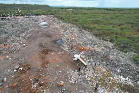 Firman acuerdo para el cierre de vertederos a cielo abierto en Pedernales