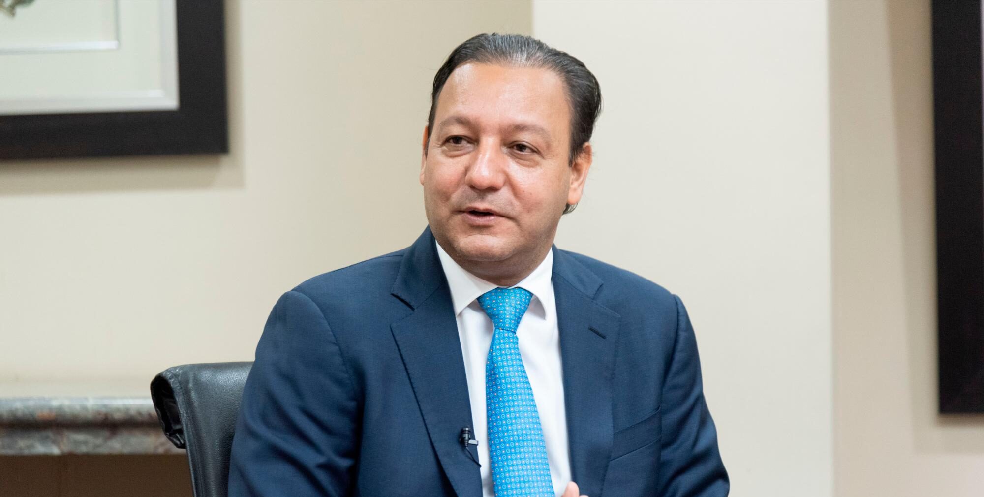 almomento  vertical Abel recuerda que Luis Abinader prometió eliminación del anticipo