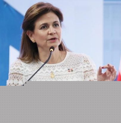 Raquel Peña sobre reelección Abinader: “Debe, pero es una decisión muy personal de él”