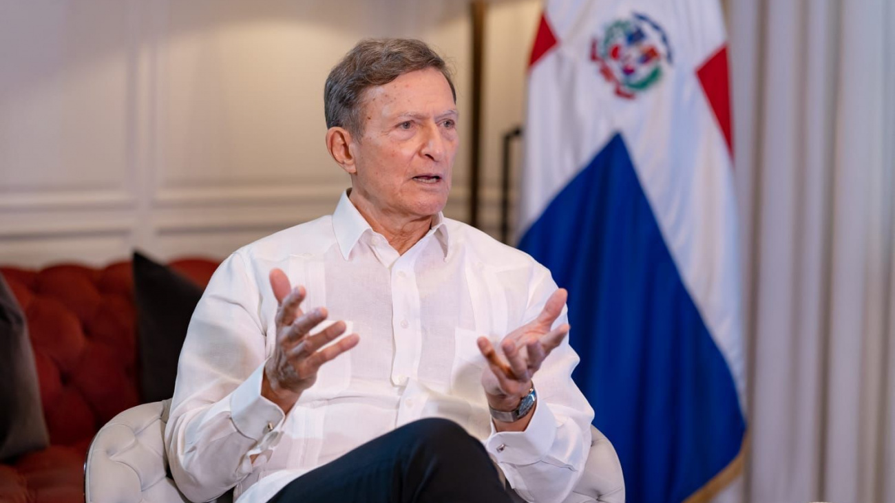 Gobierno niega haber autorizado a Canadá oficina para Policía Haití