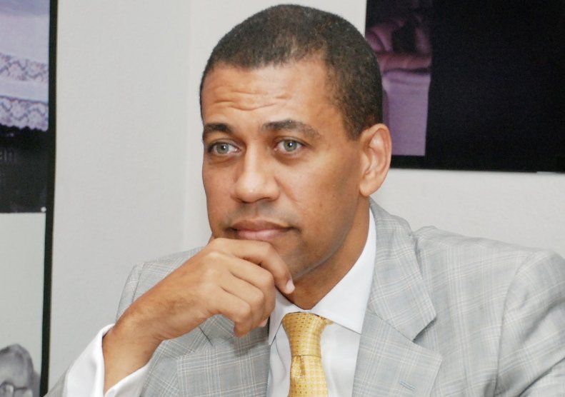 Guido Gómez se opone a paga de dinero para poder inscribir candidaturas en el PRM