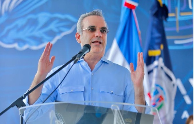 Presidente dominicano inaugura hoy obras en Santiago y Valverde