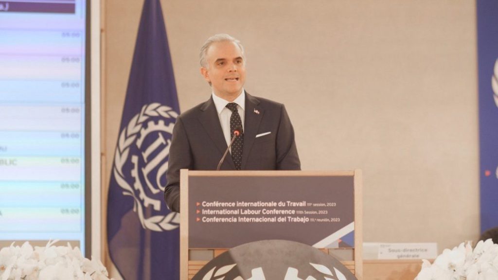 Ministro de Trabajo llama a atender regulación internacional del trabajo deslocalizado