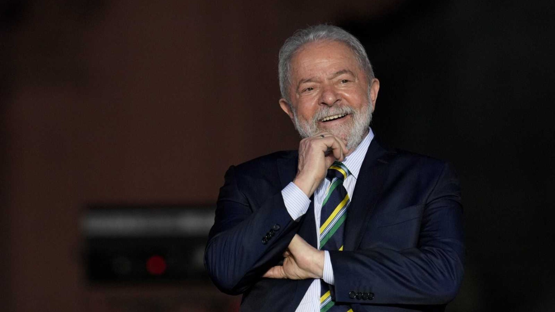 Lula dice que está probado que Bolsonaro coordinó el intento de golpe en Brasil