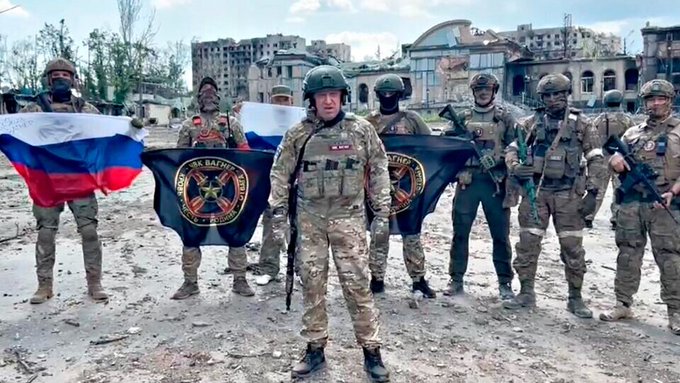 El líder de Wagner acepta la propuesta de Lukashenko de detener el movimiento de sus fuerzas en territorio ruso