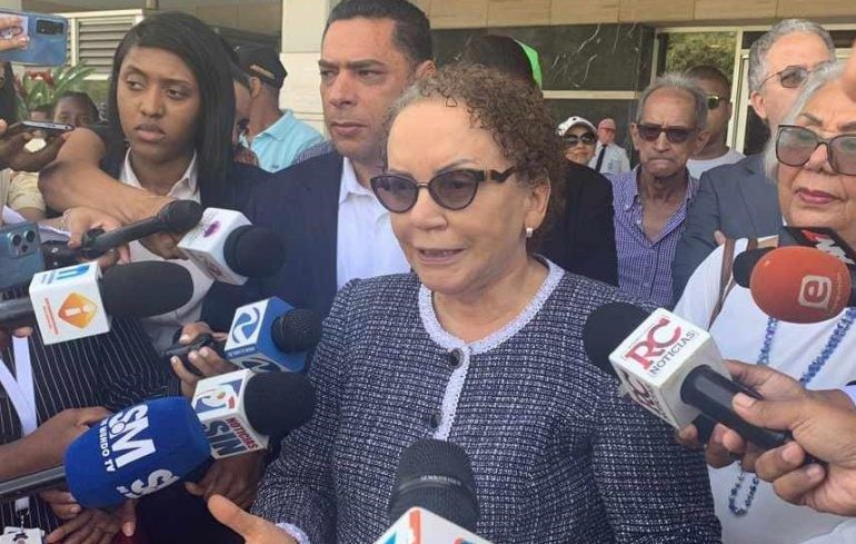 Procuradora Germán Brito revela amenazaron con matar a su hijo