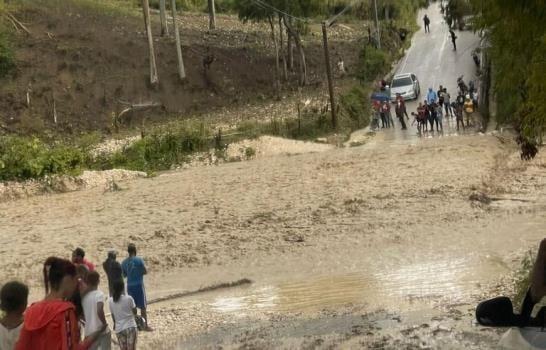 Recuperan cadáver de hombre arrastrado por las aguas del río Yaque del Sur