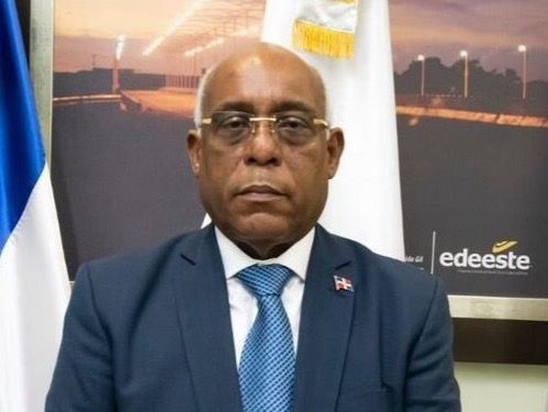 Abinader destituye al gerente general de Edeeste