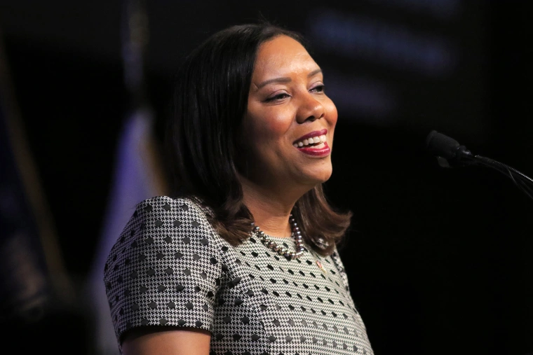 Investigan vicegobernadora dominicana en Rhode Island por firmas fraudulentas para primarias demócratas