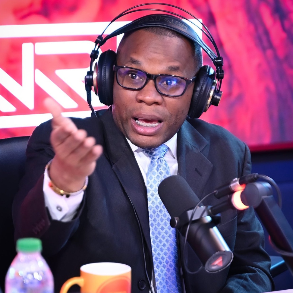 Tolentino reta a diputada Rosa Pilarte a que renuncie a inmunidad y enfrente la Justicia