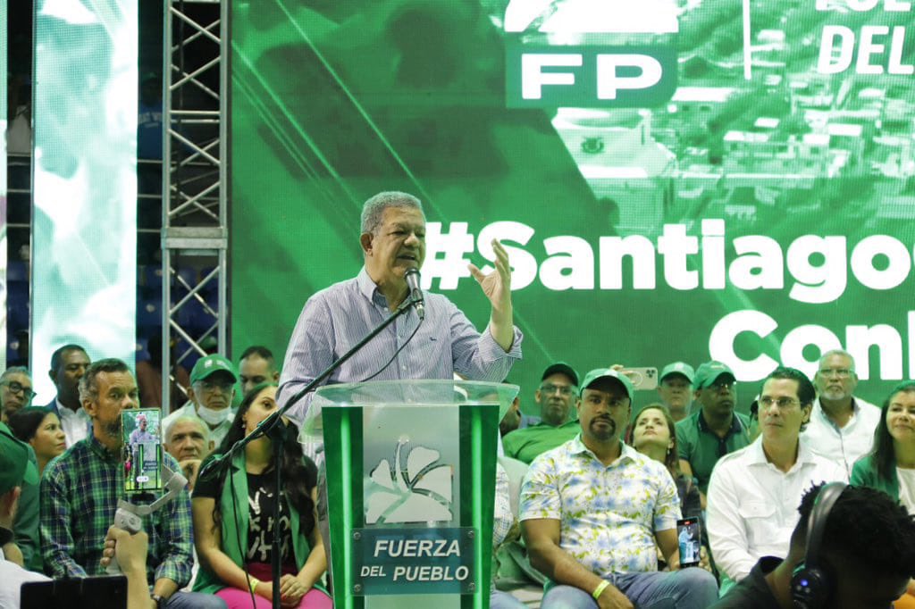 Solo Leonel se inscribió para ser precandidato presidencial de la Fuerza del Pueblo