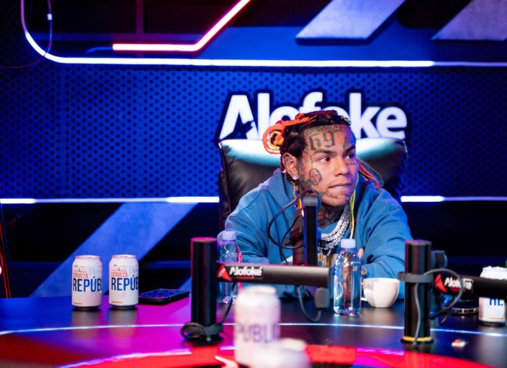 Tekashi arremete contra Anuel por revelar rostro de Cattleya