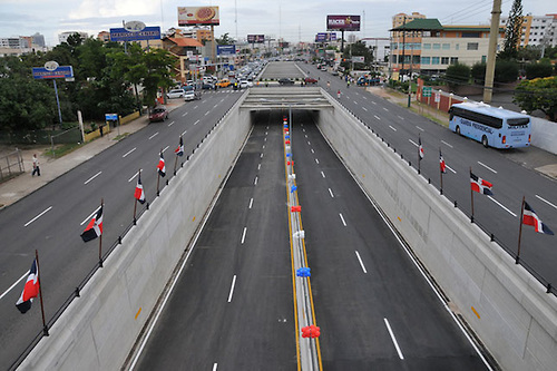 Obras Públicas cerrará esta semana varios puentes y elevados por mantenimiento