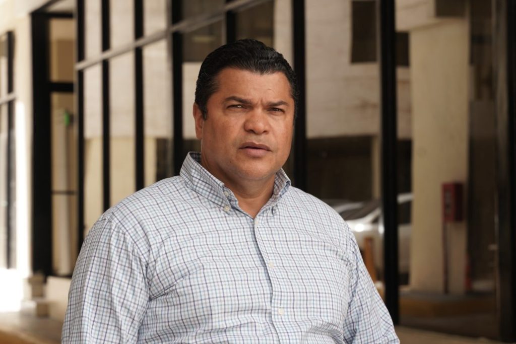 Tobías Crespo revela tres legisladores renunciarían del PRM