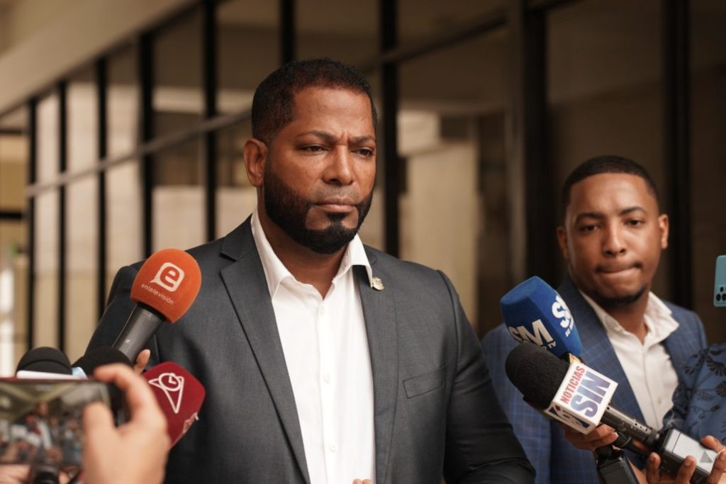 Legisladores solicitan al MP garantizar la vida de comunicadores denunciaron amenazas