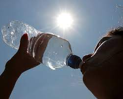 ¡Tome mucha agua! Pronostican temperaturas calurosas y cielo brumoso