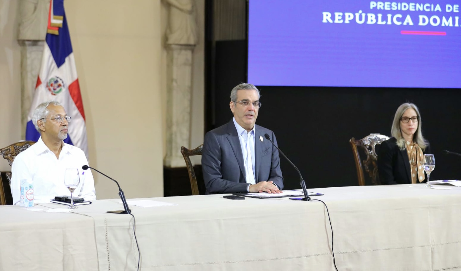 Presidente Abinader garantiza será exitoso próximo año escolar