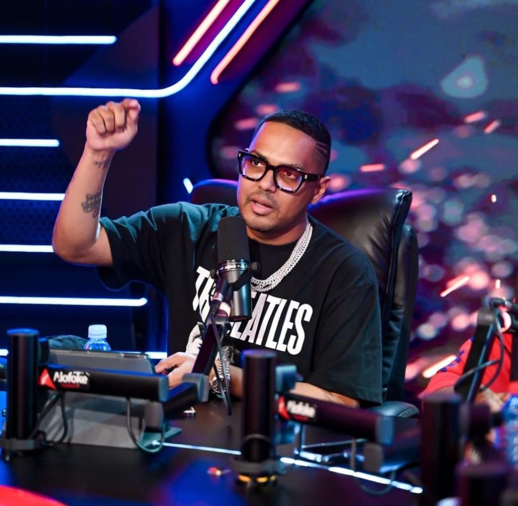 Alofoke Radio donará 250 mil pesos a afectados en explosión de San Cristóbal