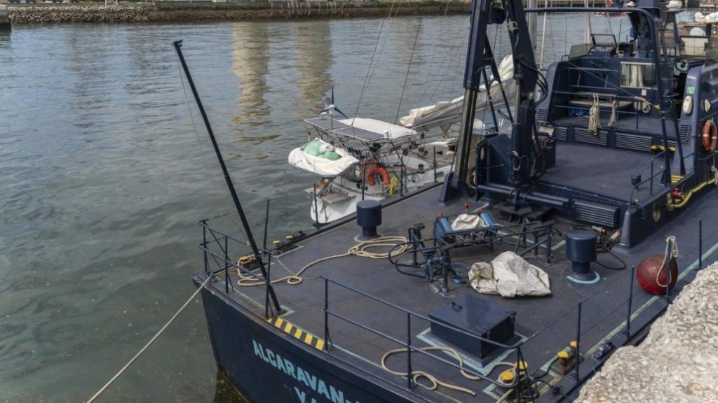 Interceptan velero británico con 2.000 kilos de cocaína